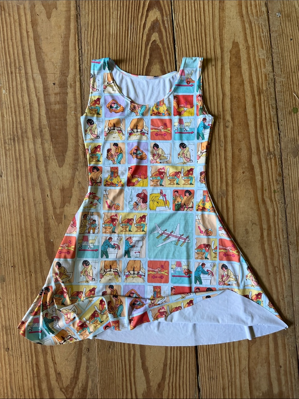 Rare Fun vintage retro discontinued Blackmilk safety card airline dress - Picture 3 of 6
